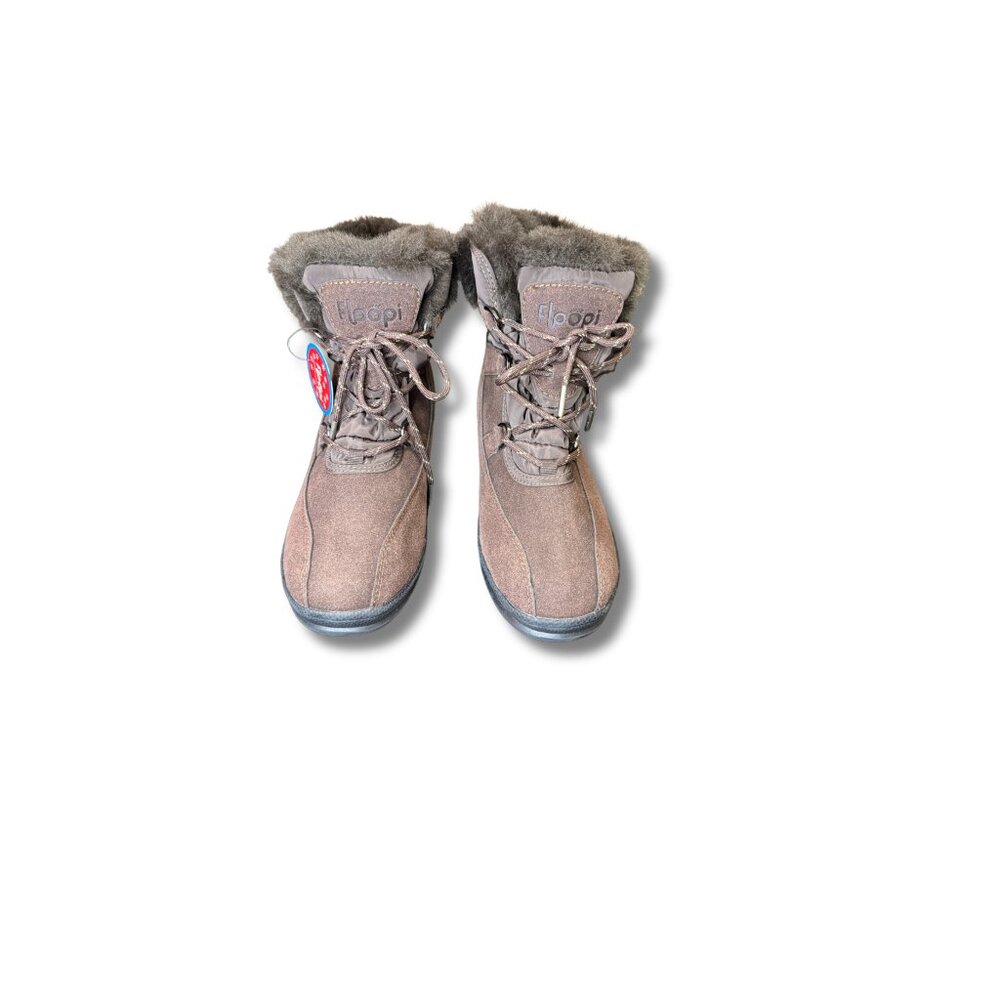 Floopy Faux Fur Lined Winter Boots Brown Lace Up Size 9 NWT